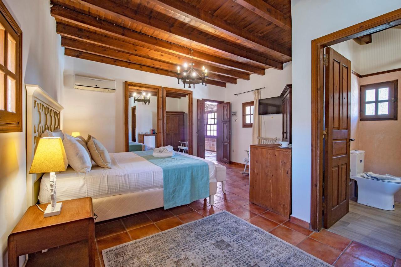 Saint Artemios Boutique Hotel Rhodes City Buitenkant foto